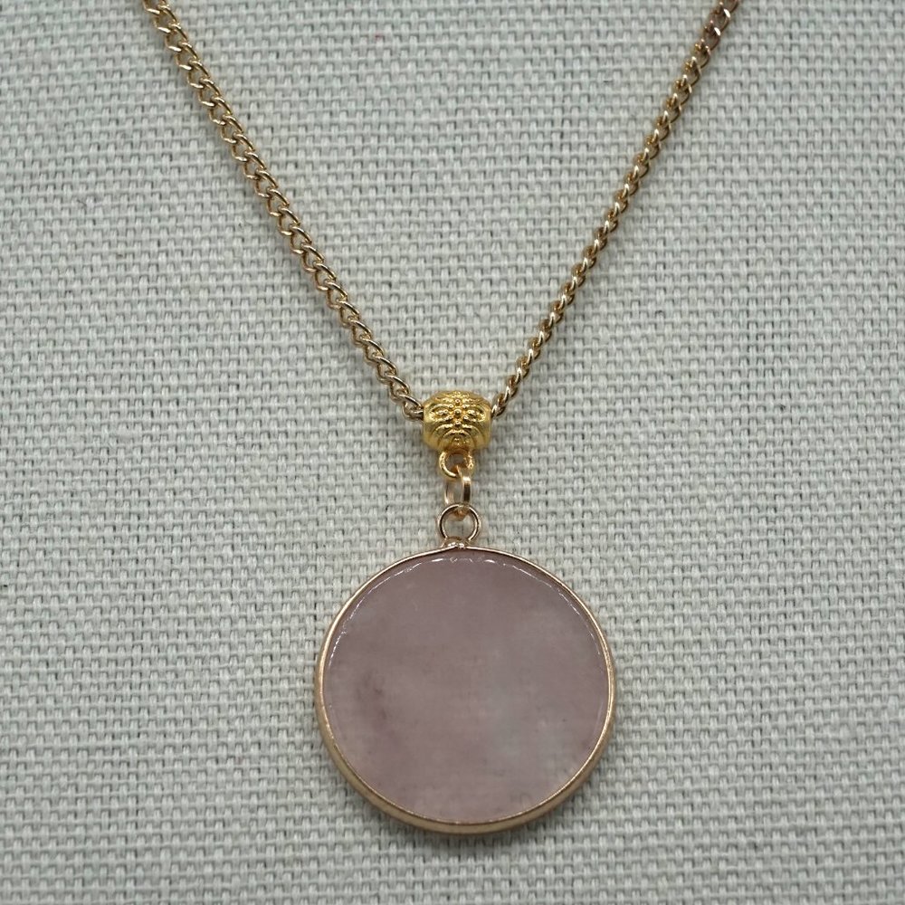 Genuine Rose Quartz stone with  link chain. - Picture 4 of 4